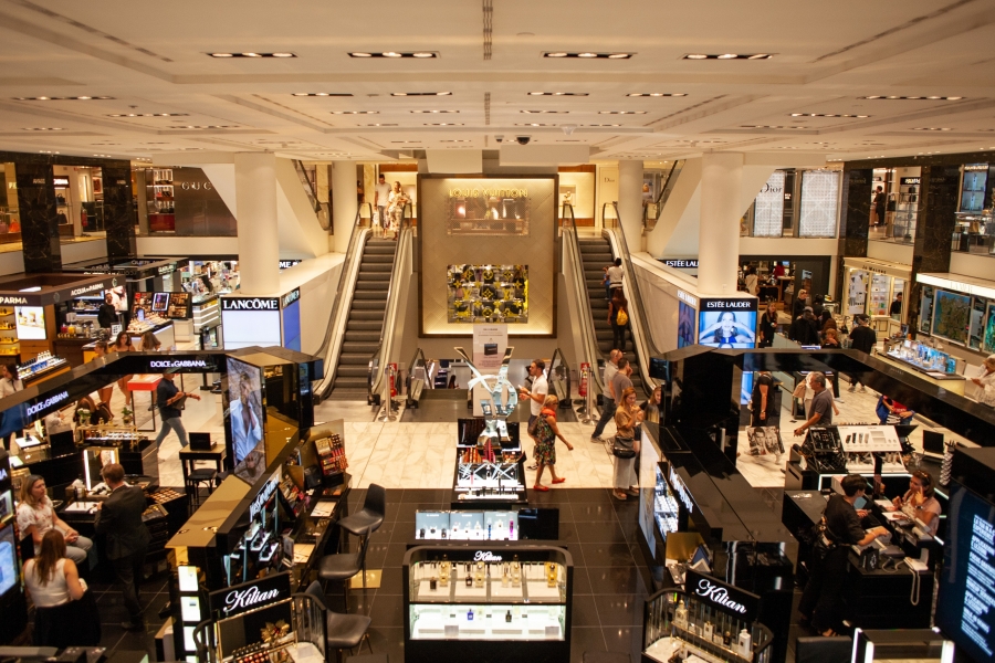 Air Quality in Shopping Malls: Creating a Healthy and Pleasant Shopping Environment